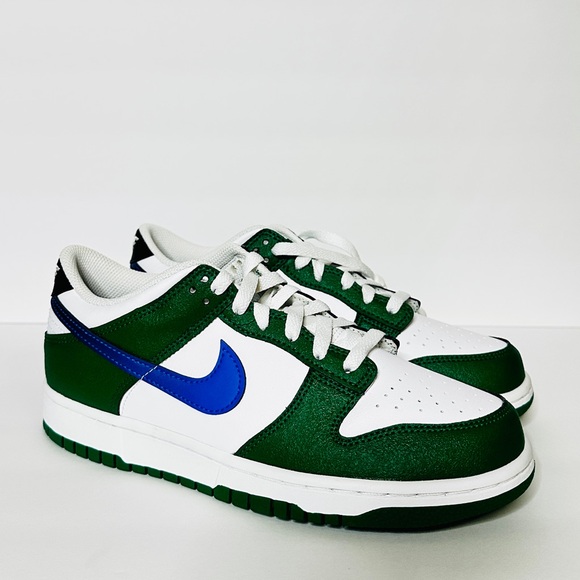 Nike Dunk Low Malachite Grade School Size 7Y FZ4357-300 - Picture 1 of 7